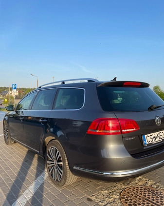 Volkswagen Passat cena 38000 przebieg: 266000, rok produkcji 2013 z Stawiszyn małe 137